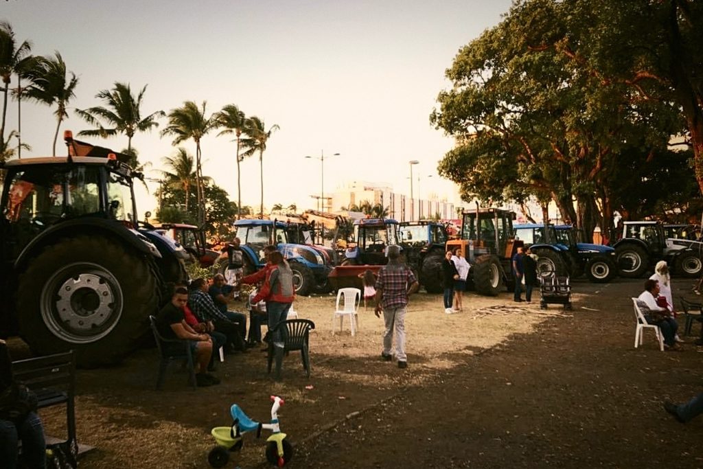Dans la rue, photographie de Jérôme Soubou